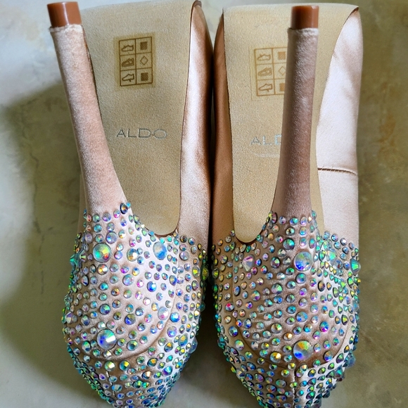 New Aldo sparkle heels - Picture 4 of 5